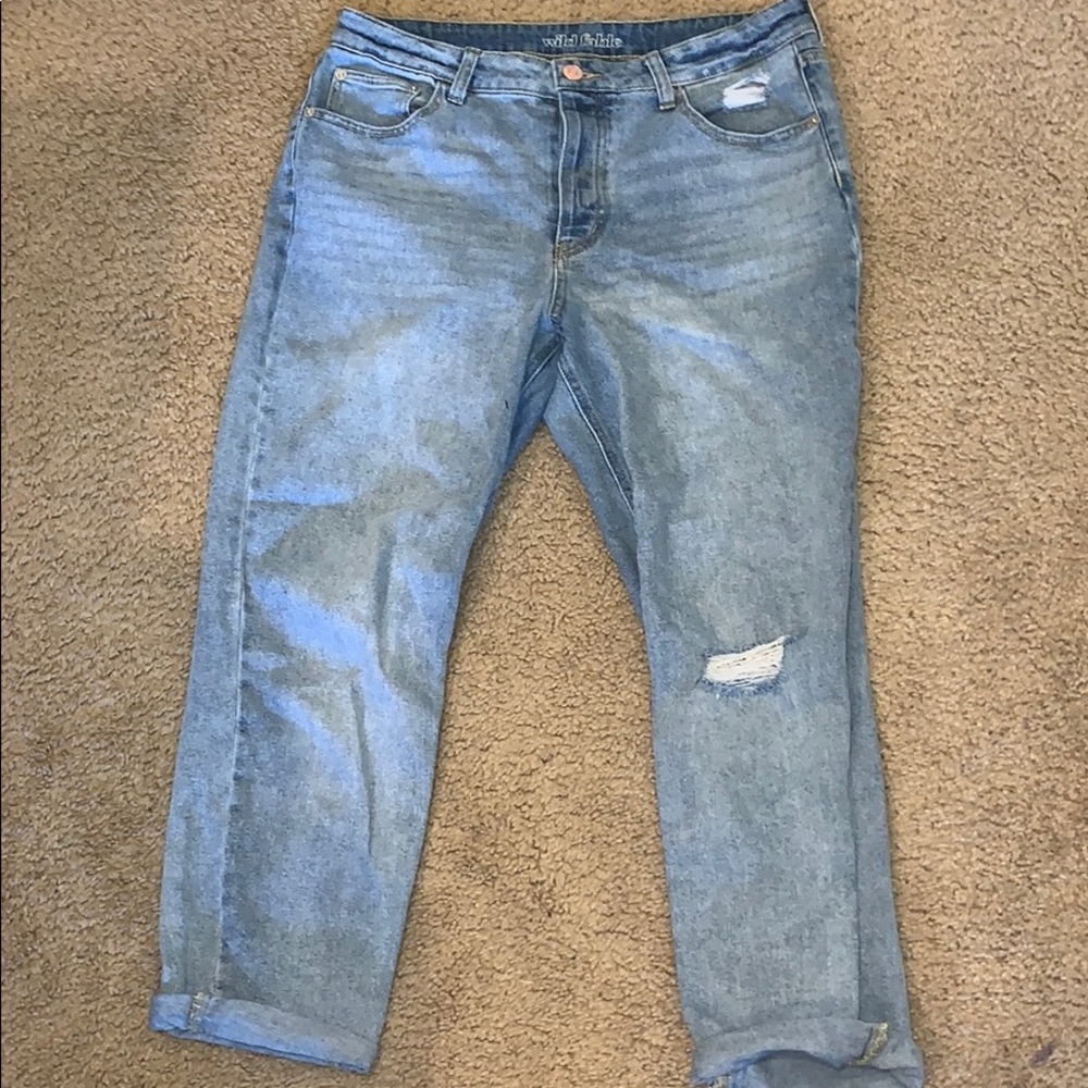 Wild fable lightly distressed jeans medium wash